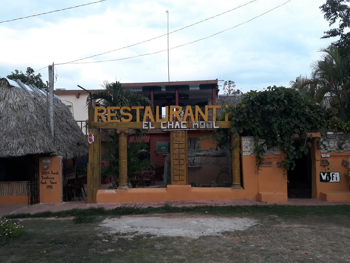 El Chac Mool Bed & Breakfast Santa Elena Exterior photo