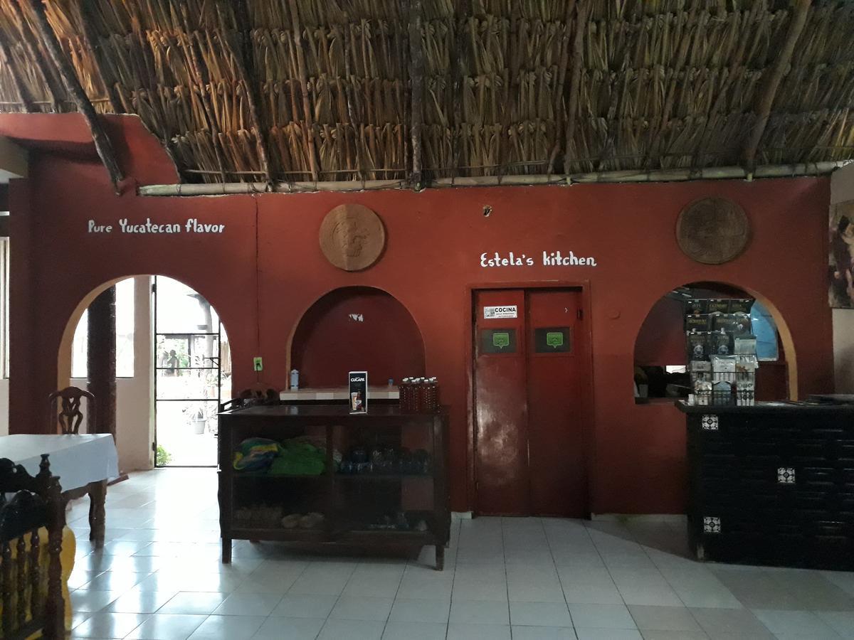 El Chac Mool Bed & Breakfast Santa Elena Exterior photo