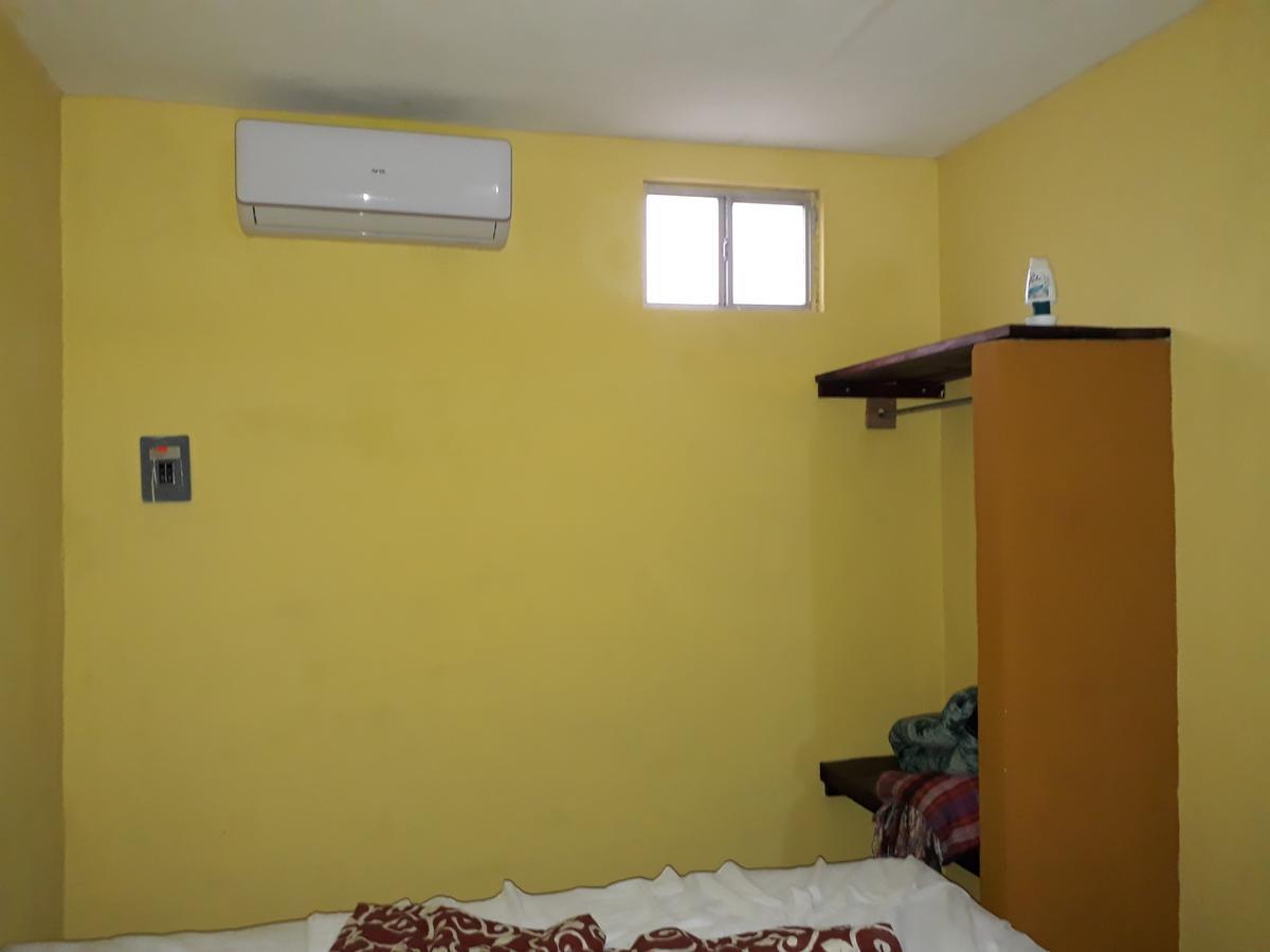 El Chac Mool Bed & Breakfast Santa Elena Exterior photo
